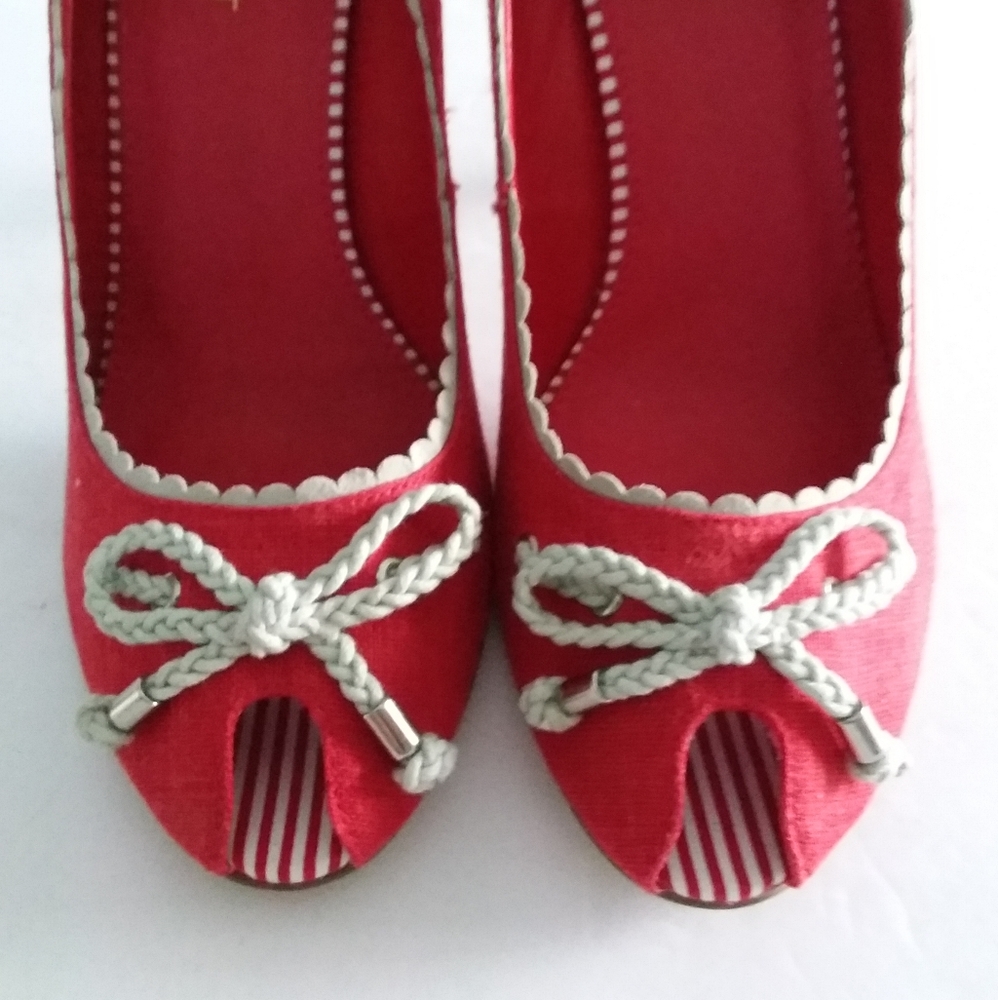 Nine West Red West Cloth Linen with Rope Bow Shoes - Picture 4 of 9